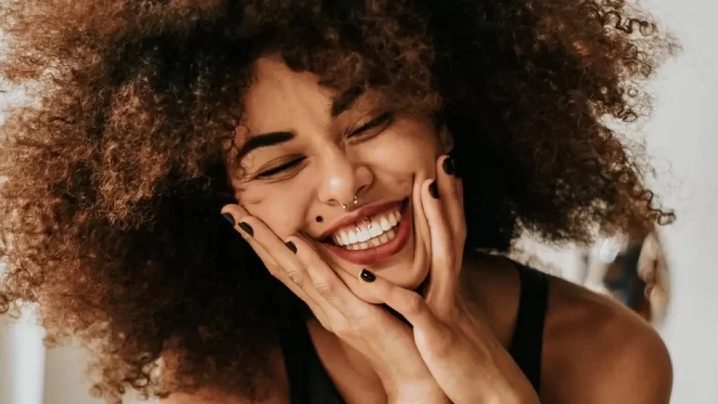 10 Frases de Sonrisas que te Harán Brillar en Cualquier Momento