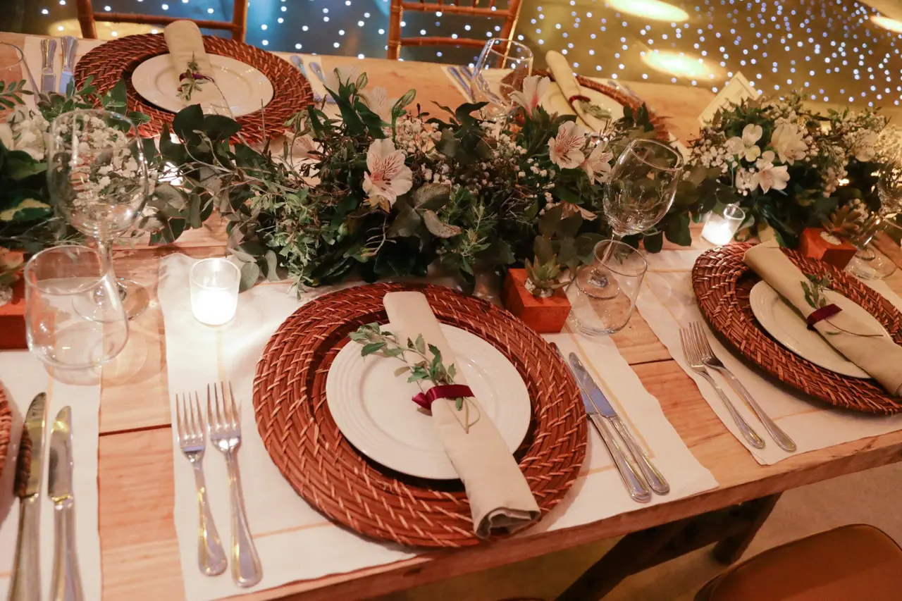 Decoración de bienvenida creativa para invitados