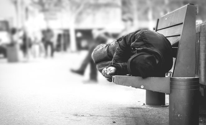 Sueños con gente desconocida en la calle