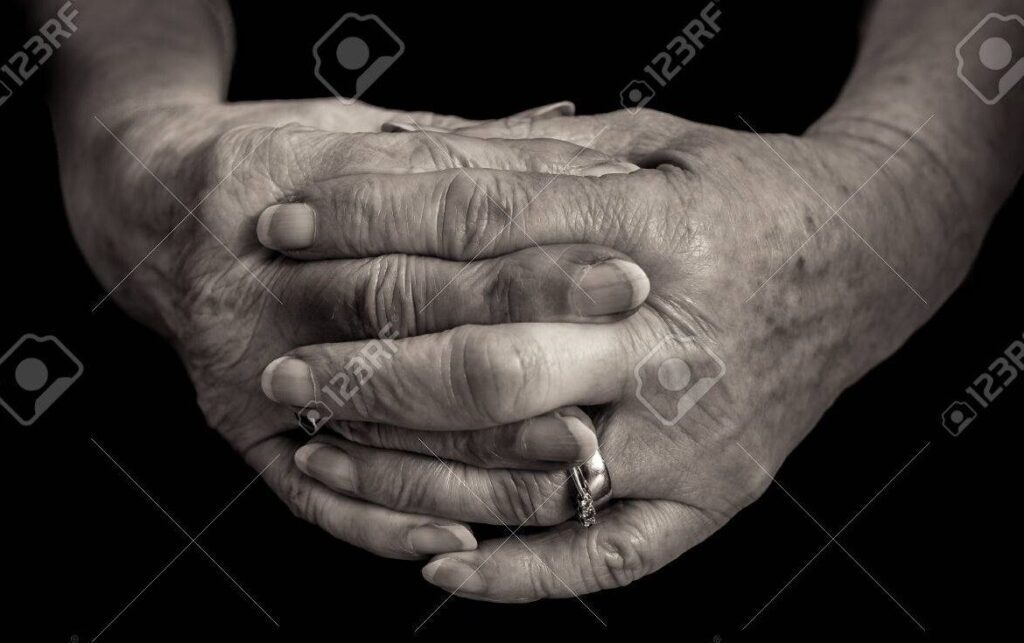 Expresando la nostalgia: frases conmovedoras para un amigo ausente