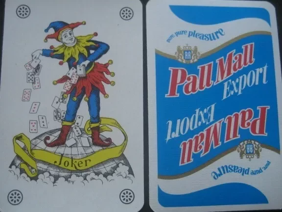 una imagen colorida y divertida de un telefono roto con palabras y frases que se desvanecen en el aire