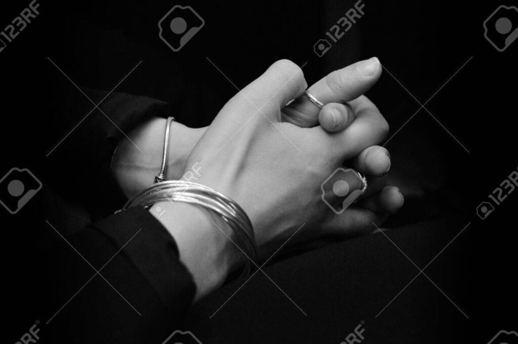 Palabras de consuelo en un funeral: Cómo encontrar las adecuadas 4 Palabras de consuelo en un funeral: Cómo encontrar las adecuadas