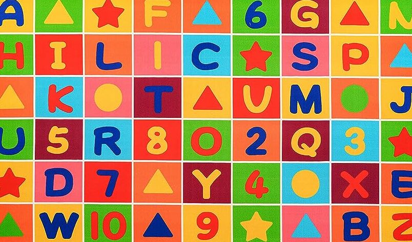 una imagen de un abecedario completo en colores vibrantes y llamativos