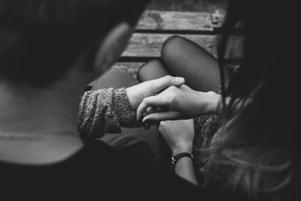 Frases de traición y mentiras en el amor: descubre las señales ocultas 8 Frases de traición y mentiras en el amor: descubre las señales ocultas