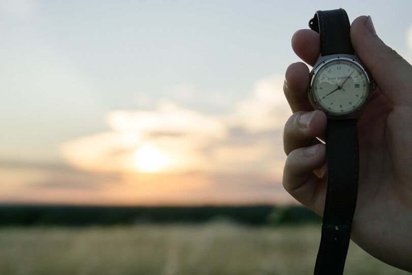 El deber: una reflexión sobre su importancia y su impacto en los ateos 5 El deber: una reflexión sobre su importancia y su impacto en los ateos