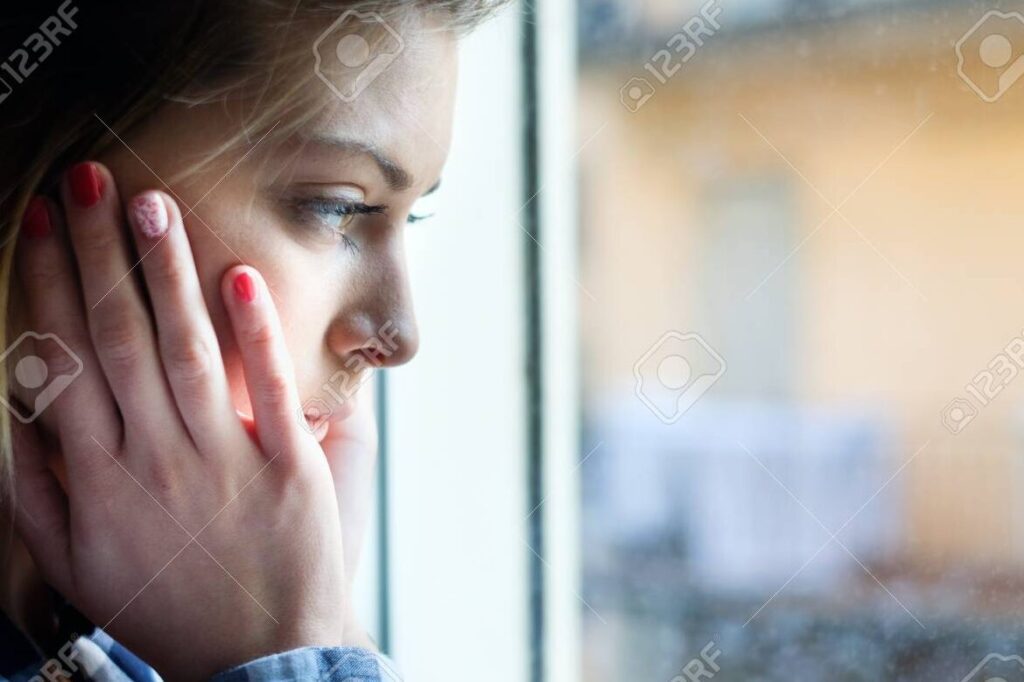 La extrañeza de vivir sin ti: ¿Por qué todo se siente diferente?