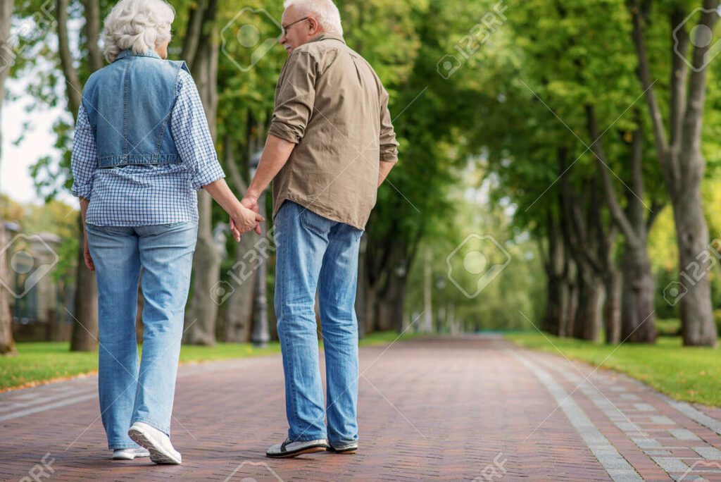 Secretos para cultivar un amor eterno y vivir juntos toda la vida 4 Secretos para cultivar un amor eterno y vivir juntos toda la vida